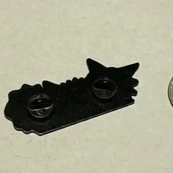 Gastly, Haunter, Gengar Evolution Enamel Pin Collection - Pokémon Fan's Favorite - Picture 6 of 6